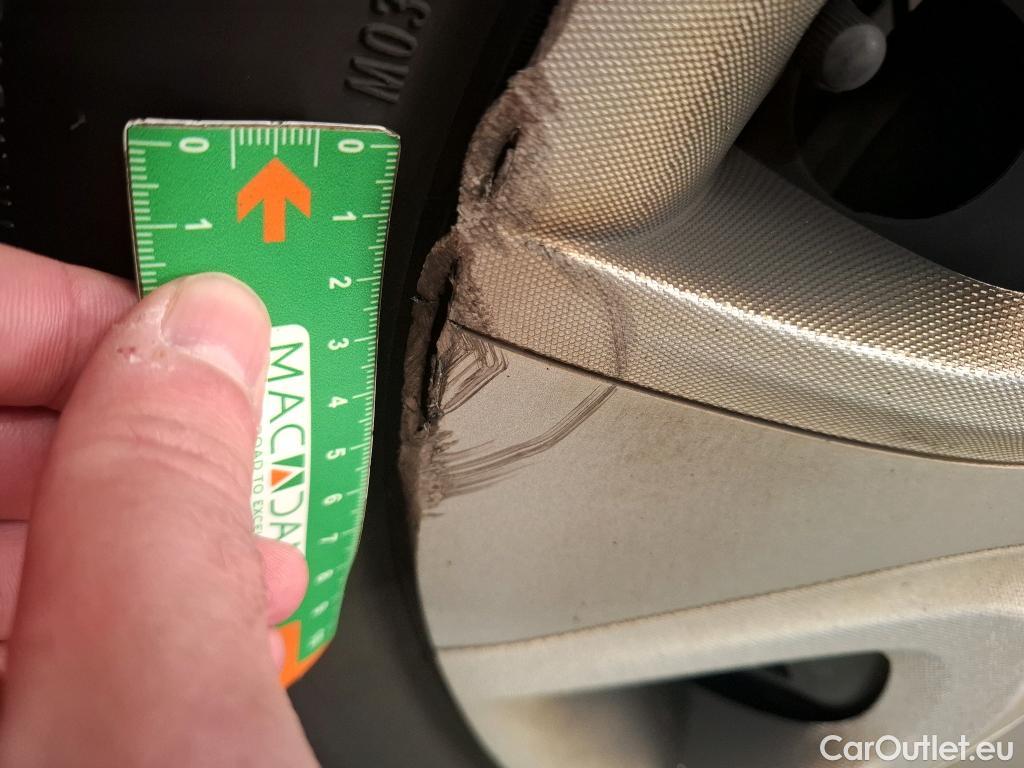  Renault  Clio  IV Air 1.5 dCi 75CV BVM5 E6 #12