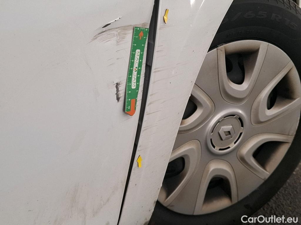  Renault  Clio  IV Air 1.5 dCi 75CV BVM5 E6 #8