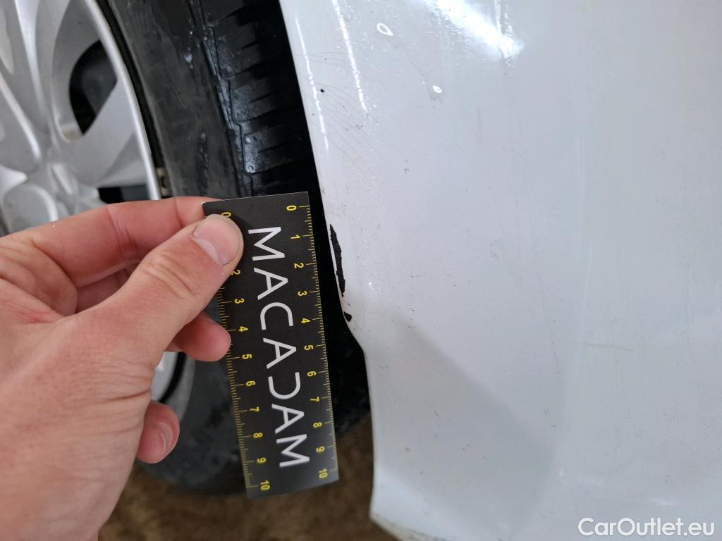  Renault  Clio  IV Air MediaNav 1.5 dCi 90CV BVM5 E6 #6