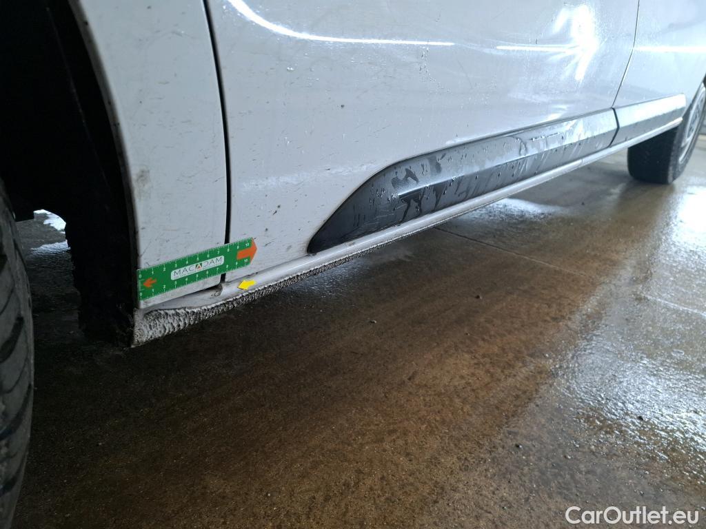  Peugeot  Expert  Fourgon Asphalt Standard 2.0 HDi 145CV BVM6 E6d #14