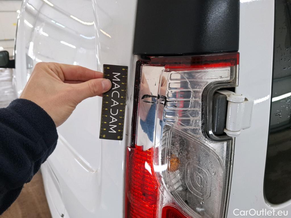  Renault  Kangoo  Express Extra (Série Spéciale) 1.5 dCi 90CV BVM5 E6 #28