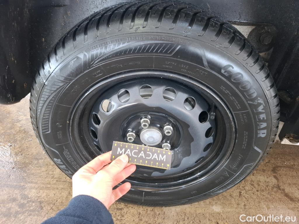  Renault  Kangoo  Express Extra (Série Spéciale) 1.5 dCi 90CV BVM5 E6 #50