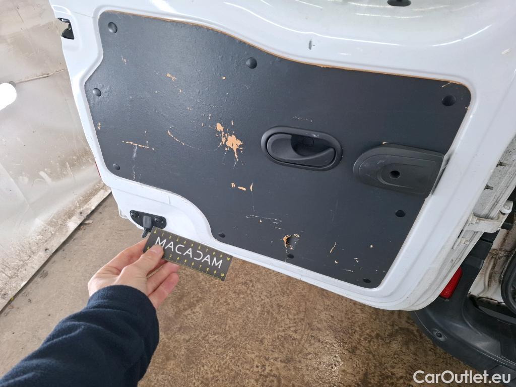  Renault  Kangoo  Express Extra (Série Spéciale) 1.5 dCi 90CV BVM5 E6 #19