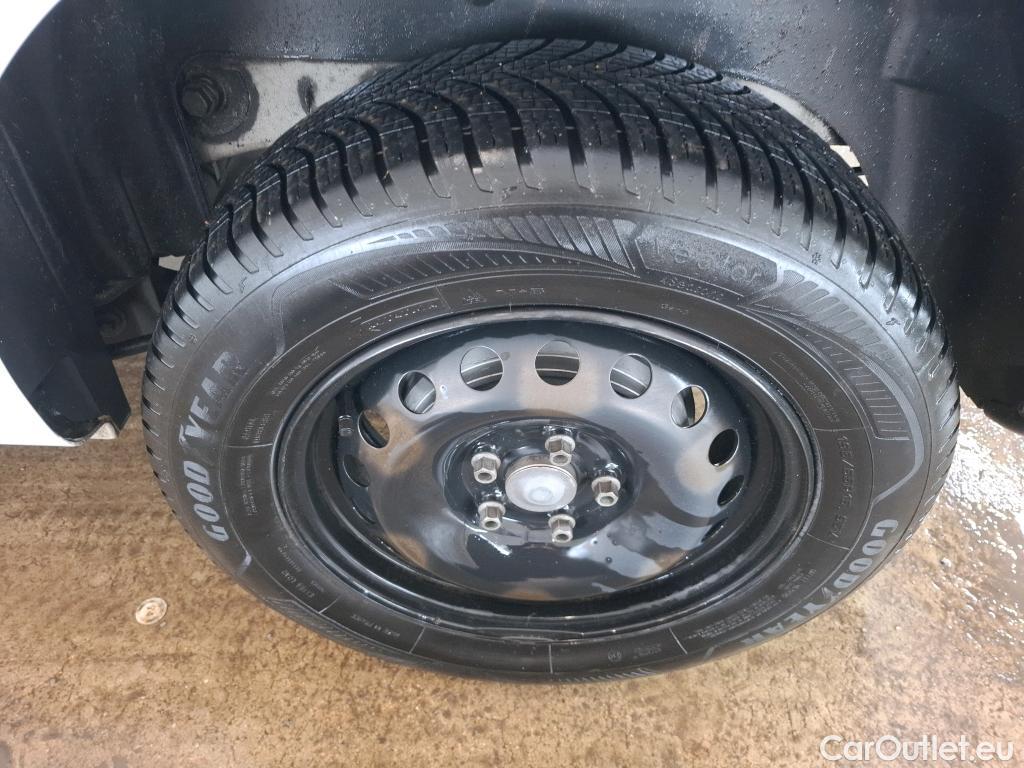  Renault  Kangoo  Express Extra (Série Spéciale) 1.5 dCi 90CV BVM5 E6 #51