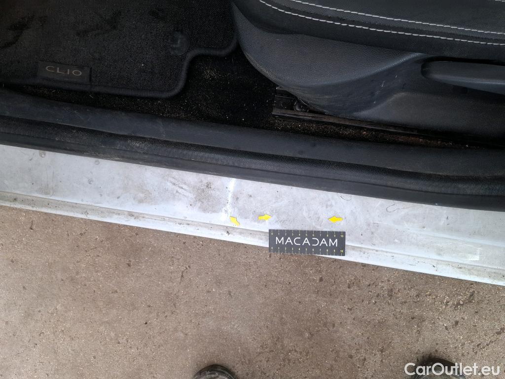  Renault  Clio RENAULT  Société VU 5p Berline Air Medianav dCi 75 - 18 #42