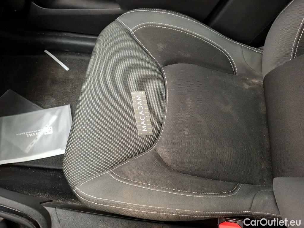  Renault  Clio RENAULT  Société VU 5p Berline Air Medianav dCi 75 - 18 #84