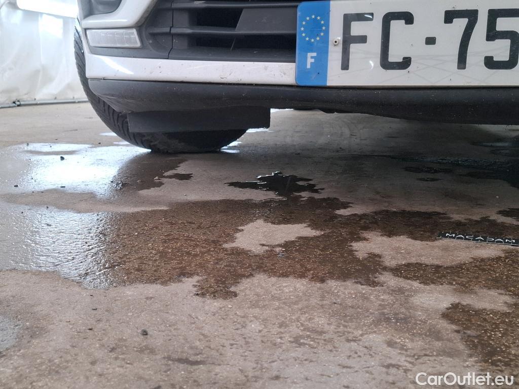  Renault  Clio RENAULT  Société VU 5p Berline Air Medianav dCi 75 - 18 #46