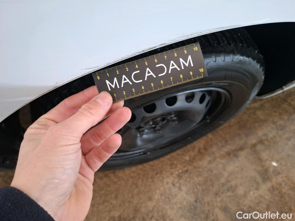  Renault  Kangoo  Express Extra (Série Spéciale) 1.5 dCi 90CV BVM5 E6 #80