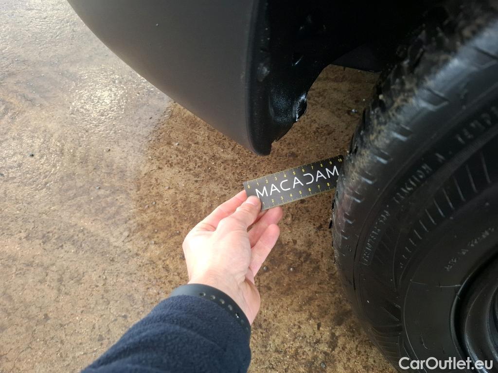  Renault  Kangoo  Express Extra (Série Spéciale) 1.5 dCi 90CV BVM5 E6 #31