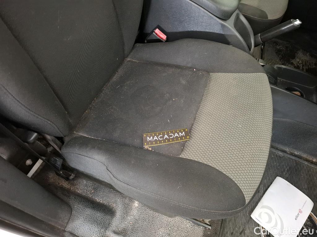  Renault  Kangoo  Express Extra (Série Spéciale) 1.5 dCi 90CV BVM5 E6 #57