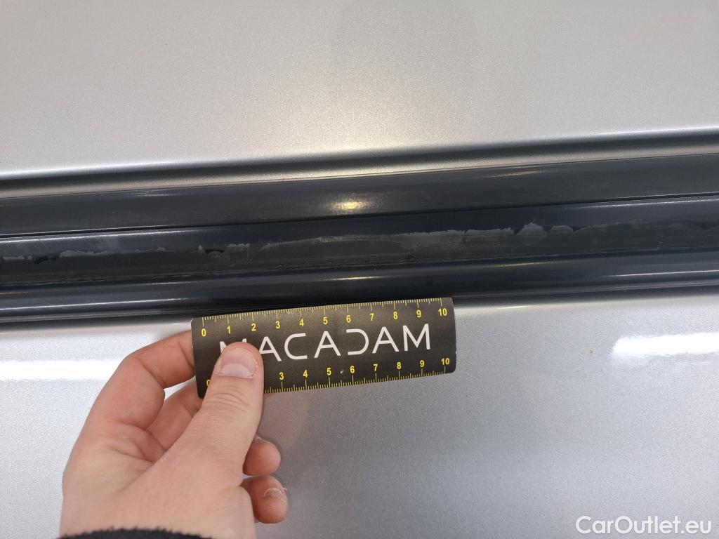  Renault  Master  III Fourgon L2H2 3 5 Grand Confort dCi 135CV BVM6 E6dT #18