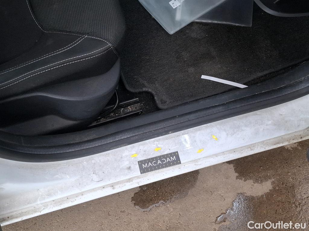  Renault  Clio RENAULT  Société VU 5p Berline Air Medianav dCi 75 - 18 #75