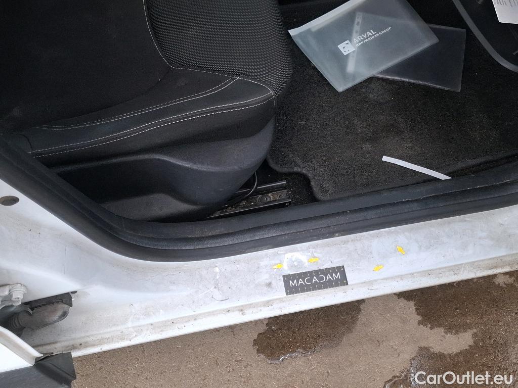  Renault  Clio RENAULT  Société VU 5p Berline Air Medianav dCi 75 - 18 #74