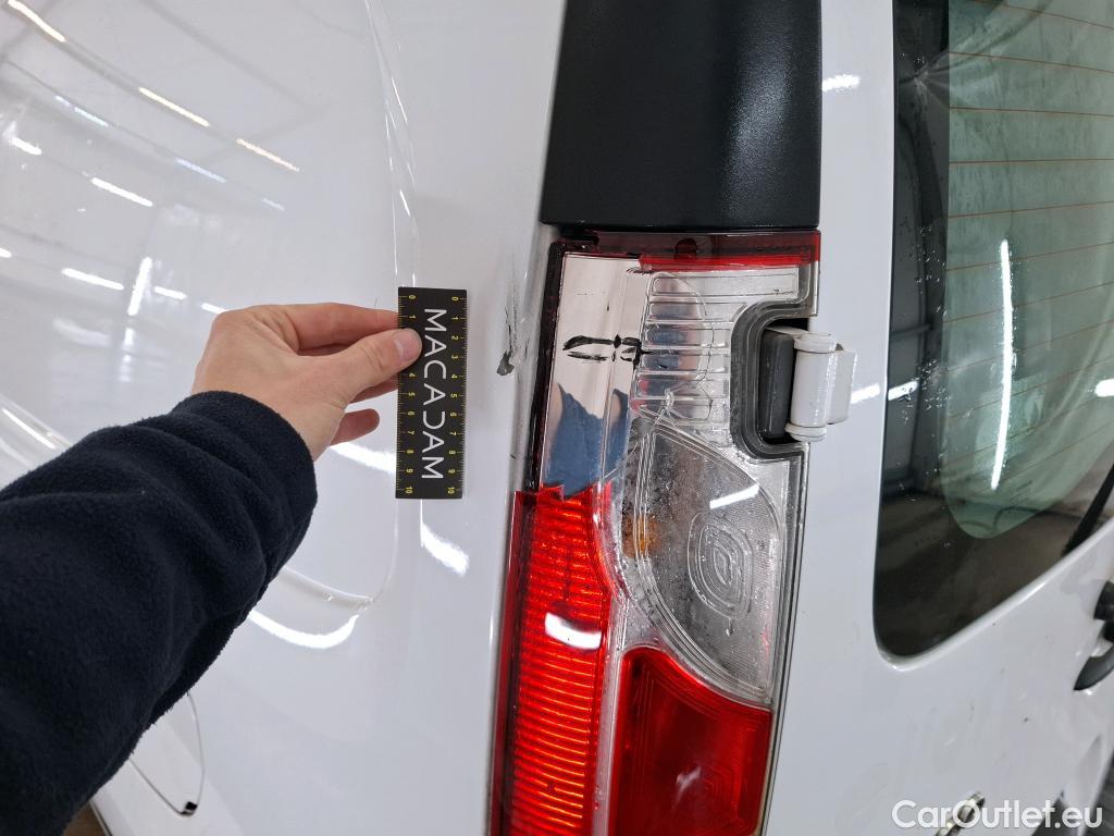  Renault  Kangoo  Express Extra (Série Spéciale) 1.5 dCi 90CV BVM5 E6 #27