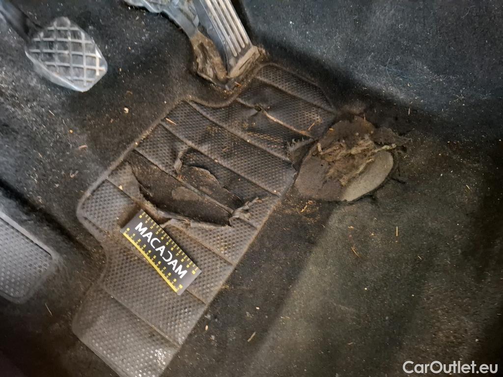  Volkswagen  Caddy VOLKSWAGEN  Van VU 4p Fourgonnette 2.0 TDI 122 4MOTION Business Line Plus #17