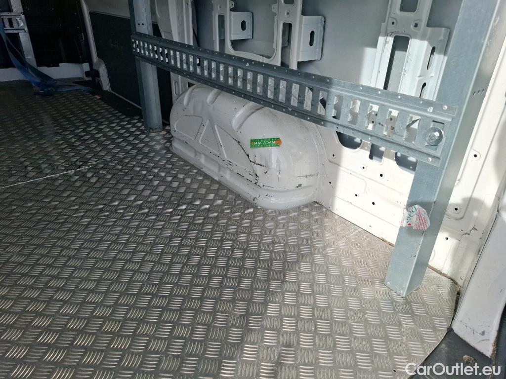  Volkswagen  Crafter VOLKSWAGEN  / 2017 / 4P / Fourgon tôlé 2.0TDI 140 30 L3H3 Business #60