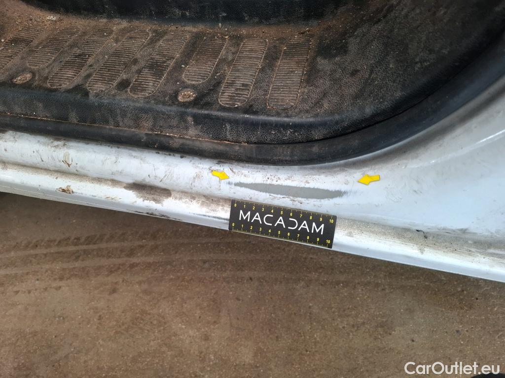  Renault  Master RENAULT  VU 4p Fourgon FG GCf Trac F3300 L1H1 dCi 125 #162