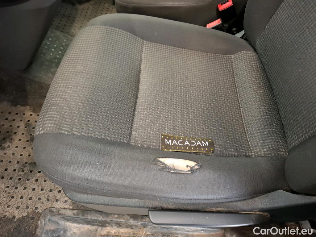  Volkswagen  Transporter VOLKSWAGEN  / 2019 / 4P / Fourgon tôlé 2.0 TDi 150 L1H1 Business Line Plus #1