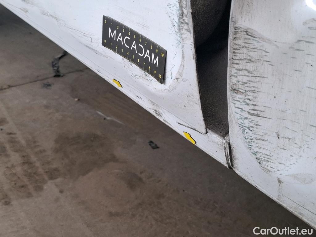  Renault  Master RENAULT  VU 4p Fourgon FG GCf Trac F3300 L1H1 dCi 125 #70