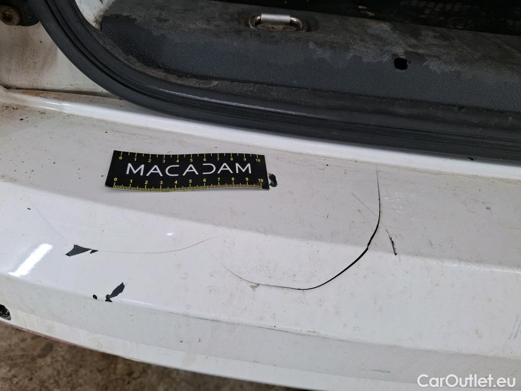  Volkswagen  Caddy VOLKSWAGEN  Van VU 4p Fourgonnette 2.0 TDI 122 4MOTION Business Line Plus #4