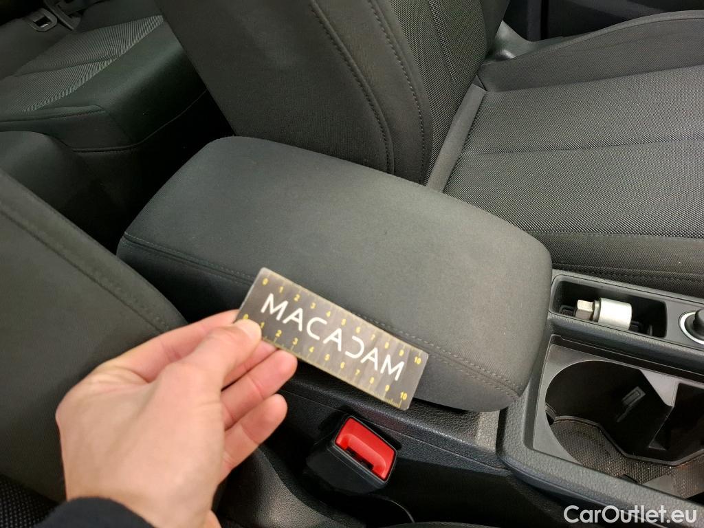  Audi  Q3  35 TDI Business Line 2.0 TDI 150CV BVA7 E6d
 #19