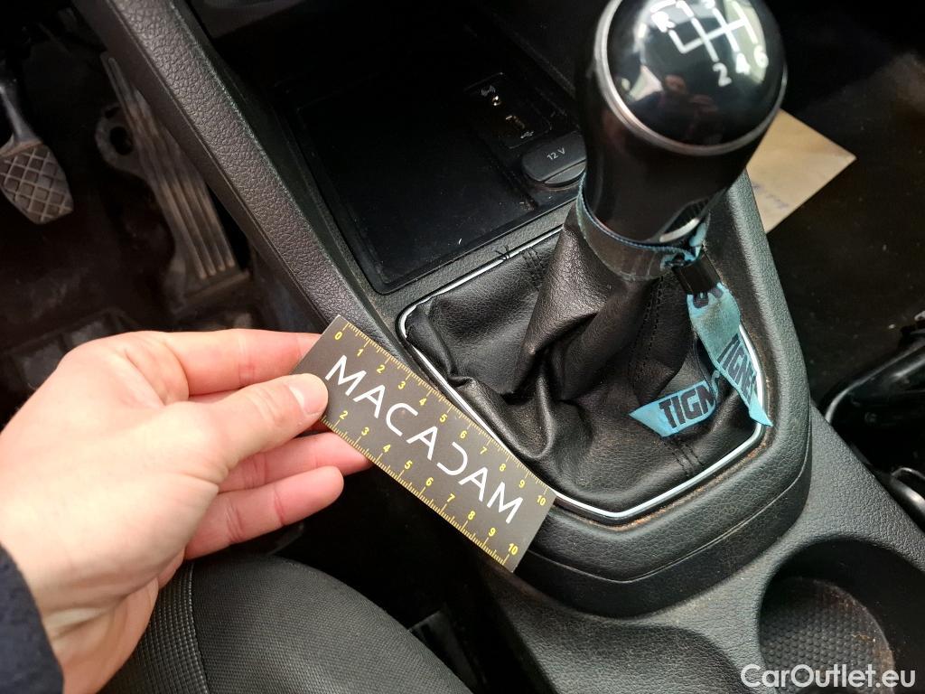  Volkswagen  Caddy VOLKSWAGEN  Van VU 4p Fourgonnette 2.0 TDI 122 4MOTION Business Line Plus #49