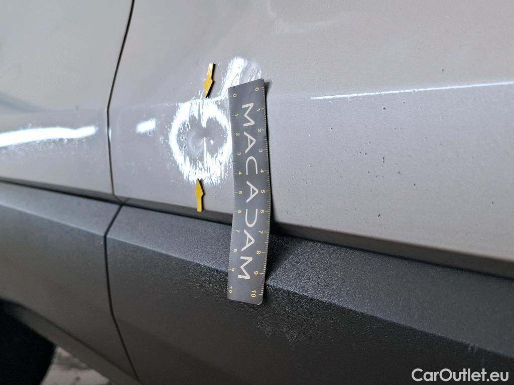  Audi  Q3 AUDI  / 2018 / 5P / SUV 2.0 35 TDI 150 S TRONIC BUSINESS LINE #5