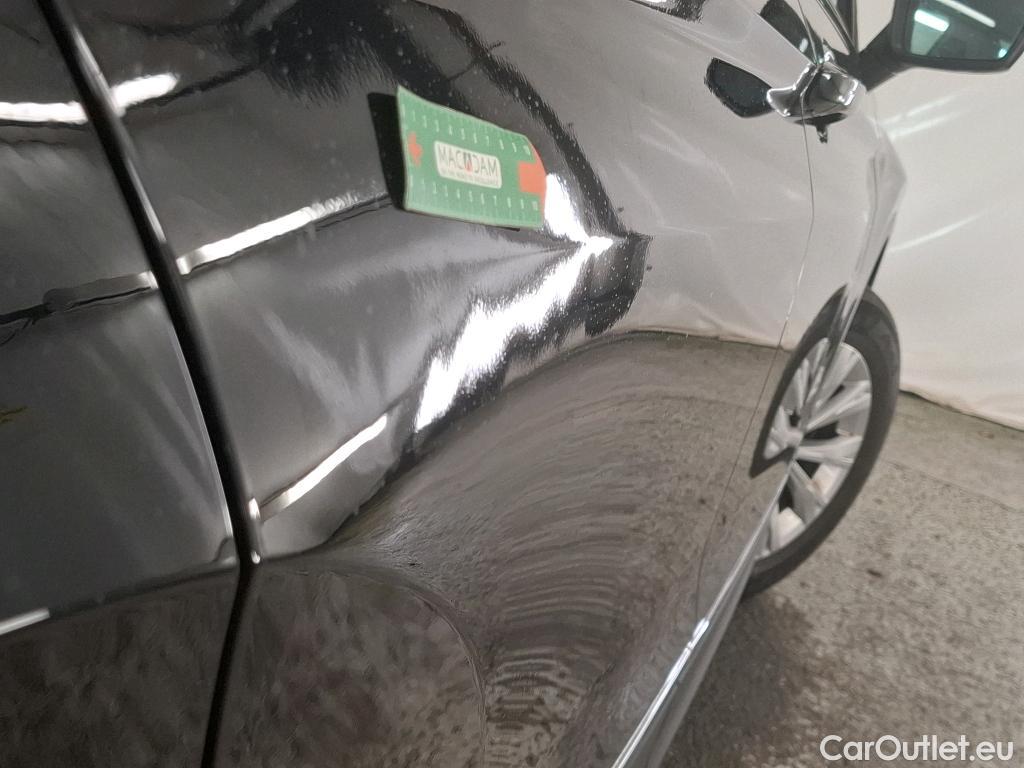  Volkswagen  Tiguan VOLKSWAGEN  / 2020 / 5P / SUV 2.0 TDI 150 DSG7 Life Business  / TRANSFO VP VF #10