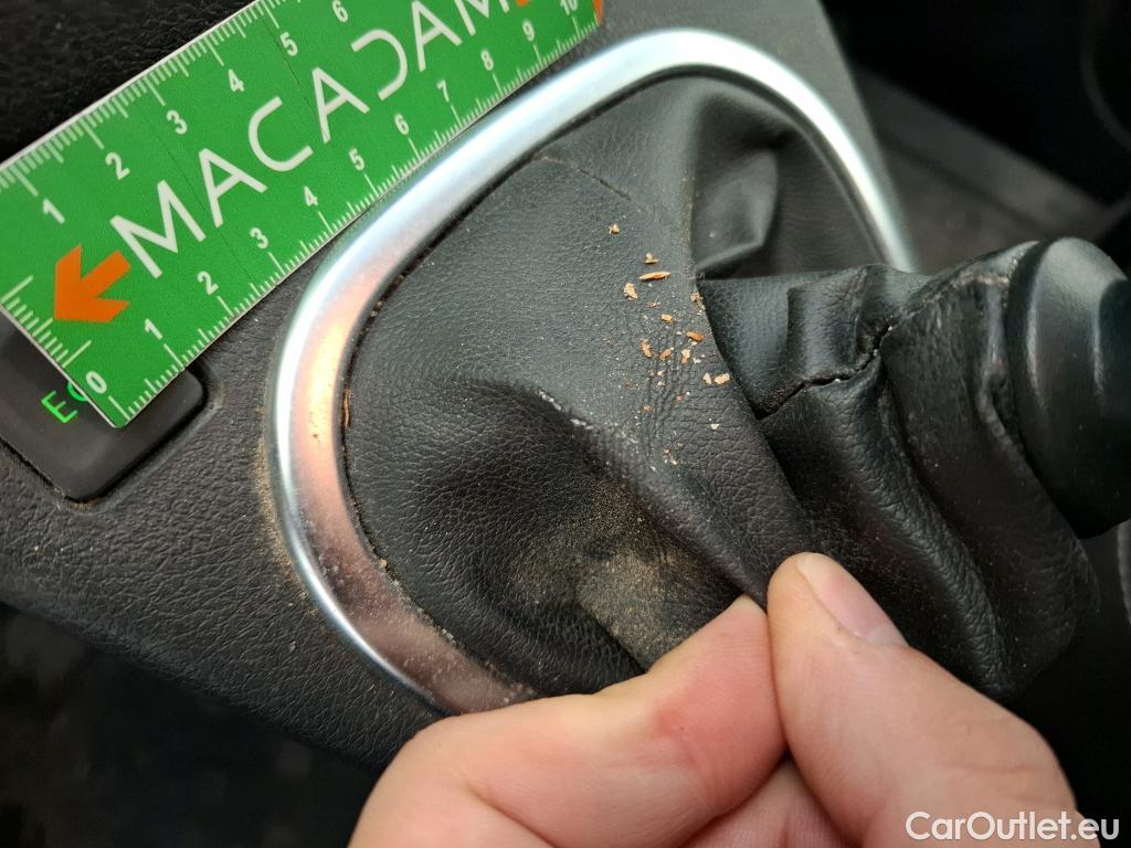  Renault  Trafic  Fourgon L2H1 1300 Confort 1.6 dCi #26