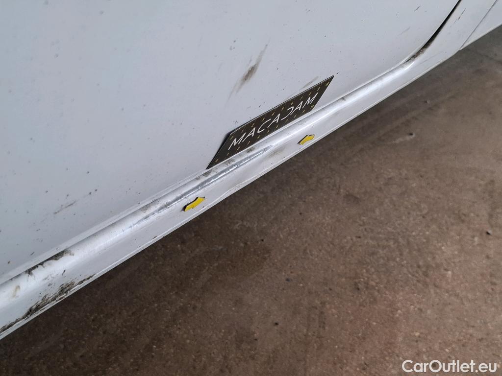  Renault  Master RENAULT  VU 4p Fourgon FG GCf Trac F3300 L1H1 dCi 125 #80