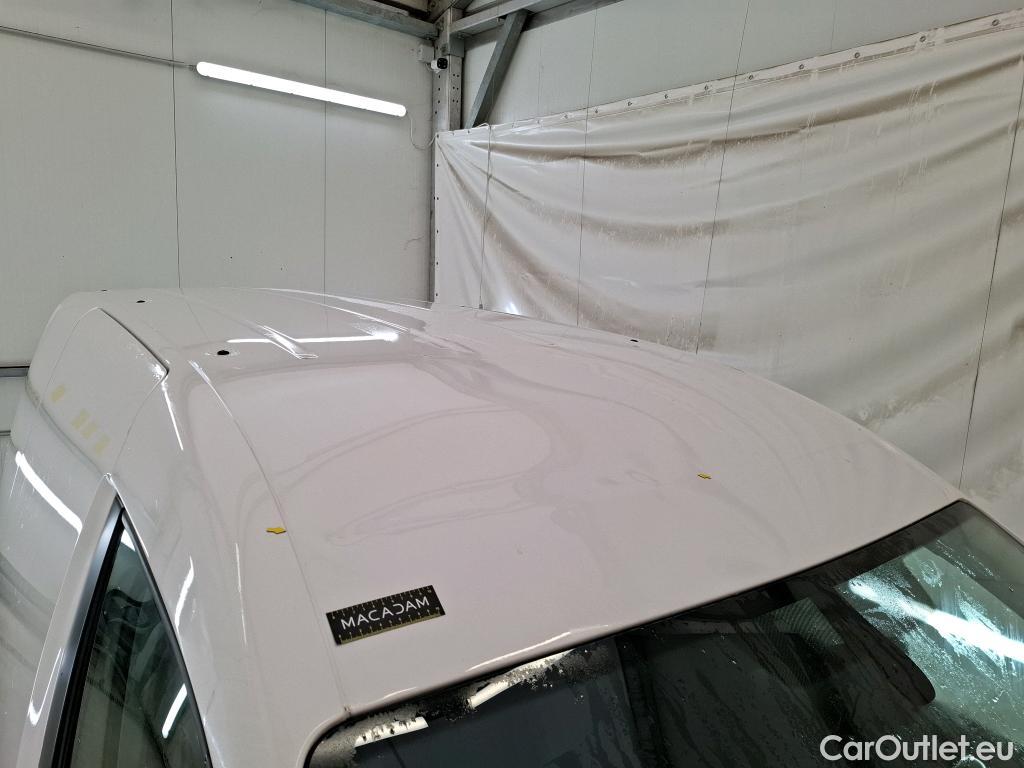  Volkswagen  Caddy VOLKSWAGEN  Van VU 4p Fourgonnette 2.0 TDI 122 4MOTION Business Line Plus #1