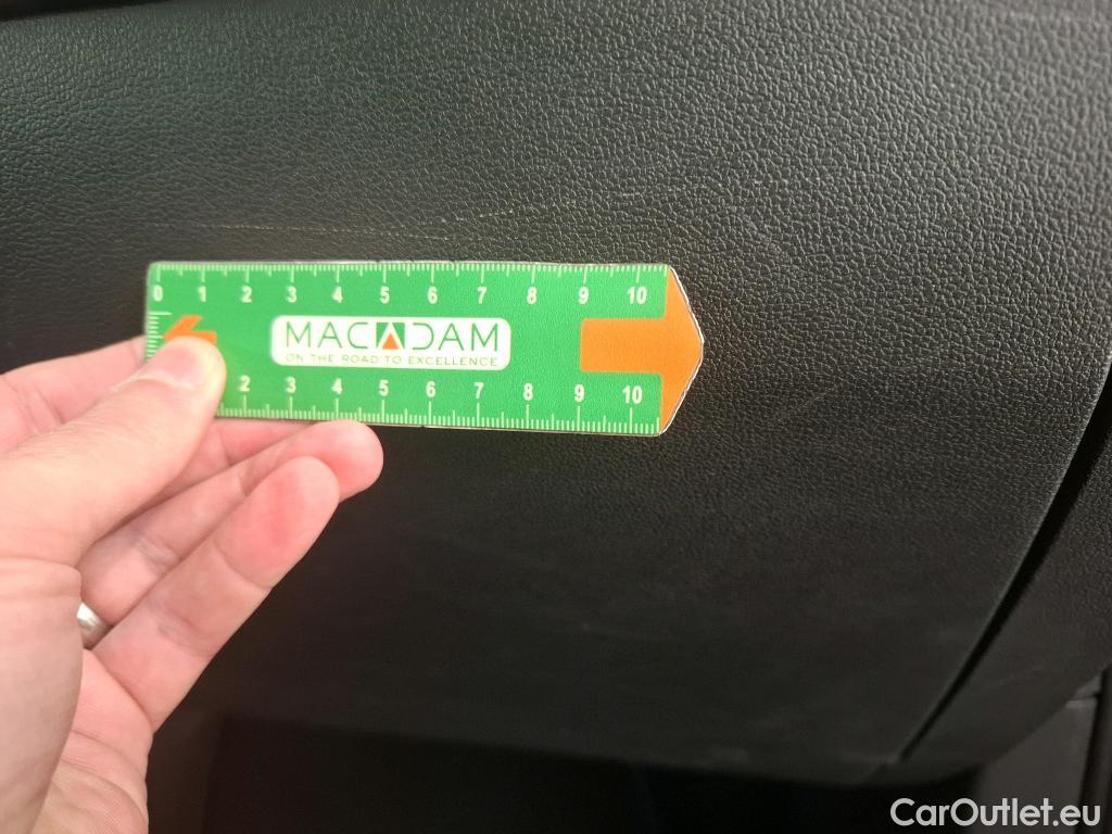  Volkswagen  Tiguan VOLKSWAGEN  / 2020 / 5P / SUV 2.0 TDI 150 DSG7 Life Business  / TRANSFO VP VF #20