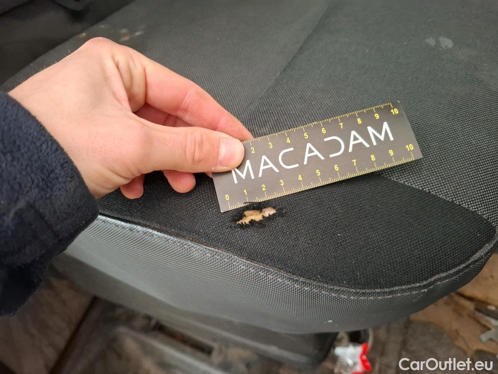  Renault  Master RENAULT  VU 4p Fourgon FG GCf Trac F3300 L1H1 dCi 125 #118