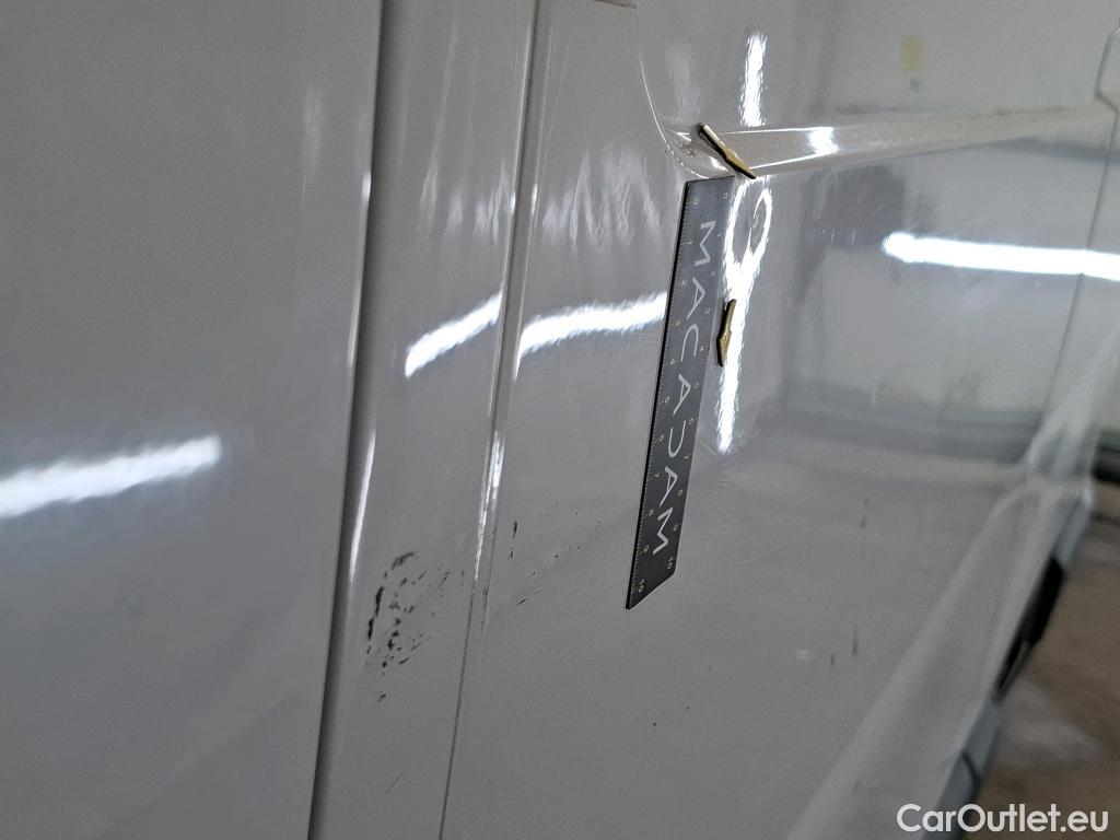  Renault  Master RENAULT  VU 4p Fourgon FG GCf Trac F3300 L1H1 dCi 125 #126