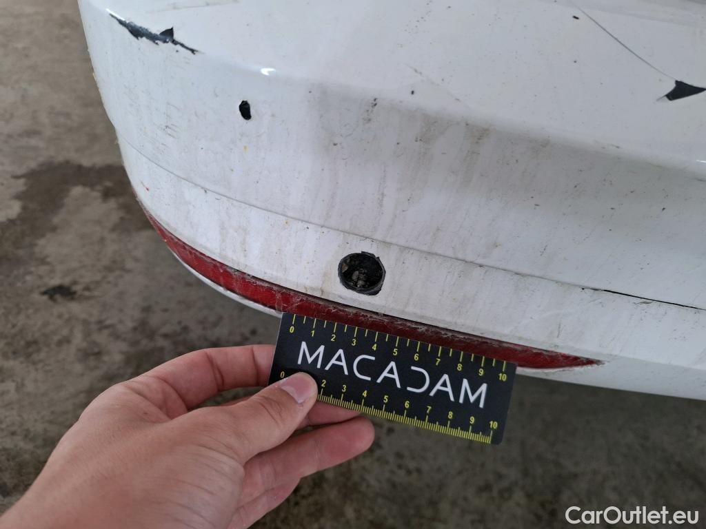  Volkswagen  Caddy VOLKSWAGEN  Van VU 4p Fourgonnette 2.0 TDI 122 4MOTION Business Line Plus #26