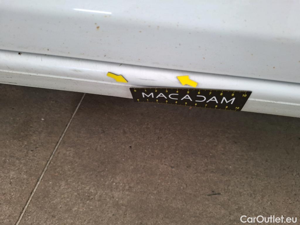  Volkswagen  Caddy VOLKSWAGEN  Van VU 4p Fourgonnette 2.0 TDI 122 4MOTION Business Line Plus #58