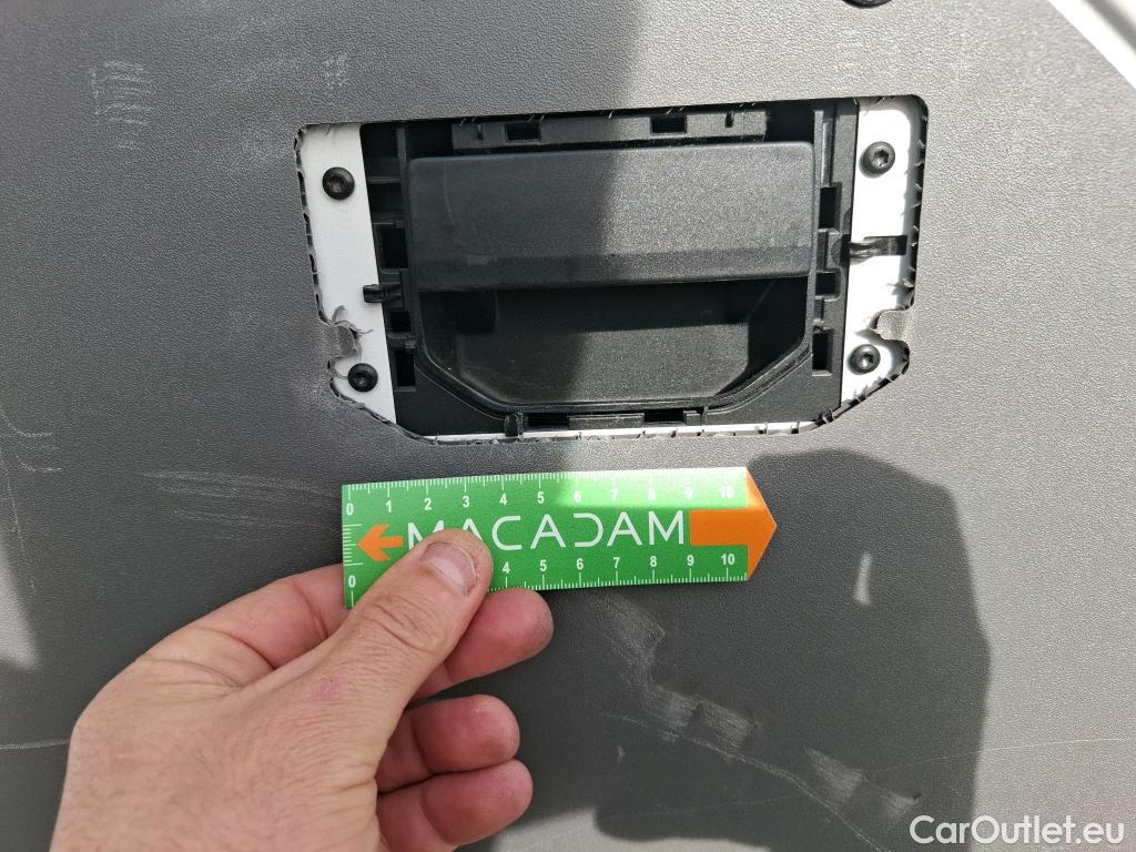  Volkswagen  Crafter VOLKSWAGEN  / 2017 / 4P / Fourgon tôlé 2.0TDI 140 30 L3H3 Business #57