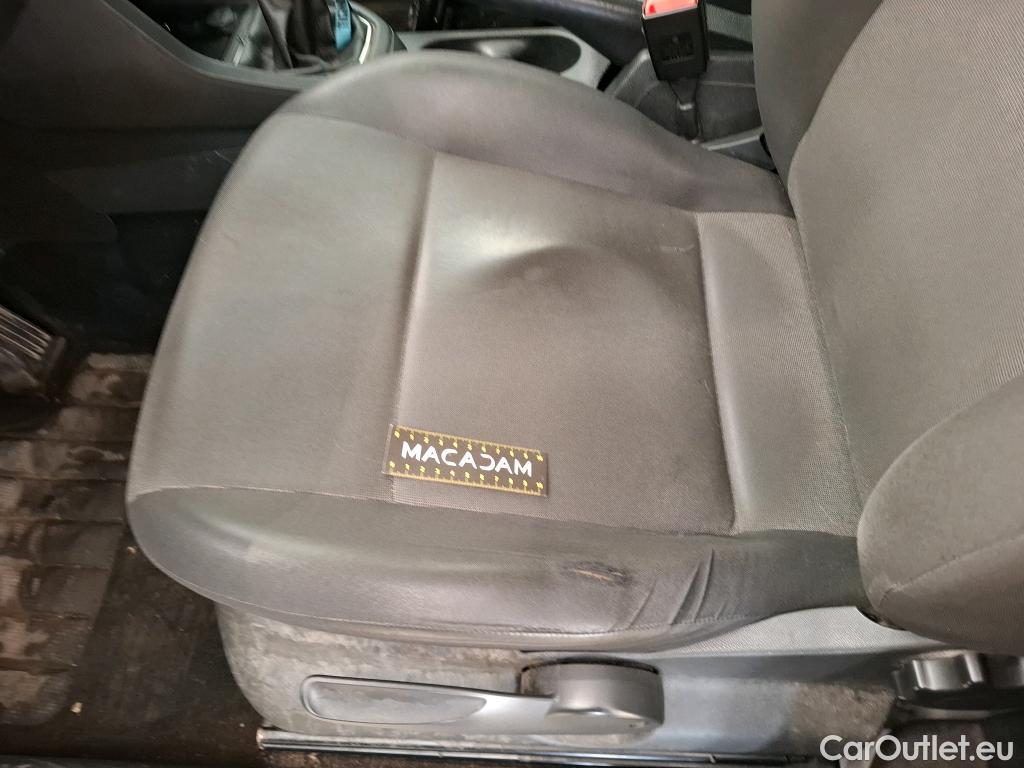  Volkswagen  Caddy VOLKSWAGEN  Van VU 4p Fourgonnette 2.0 TDI 122 4MOTION Business Line Plus #34