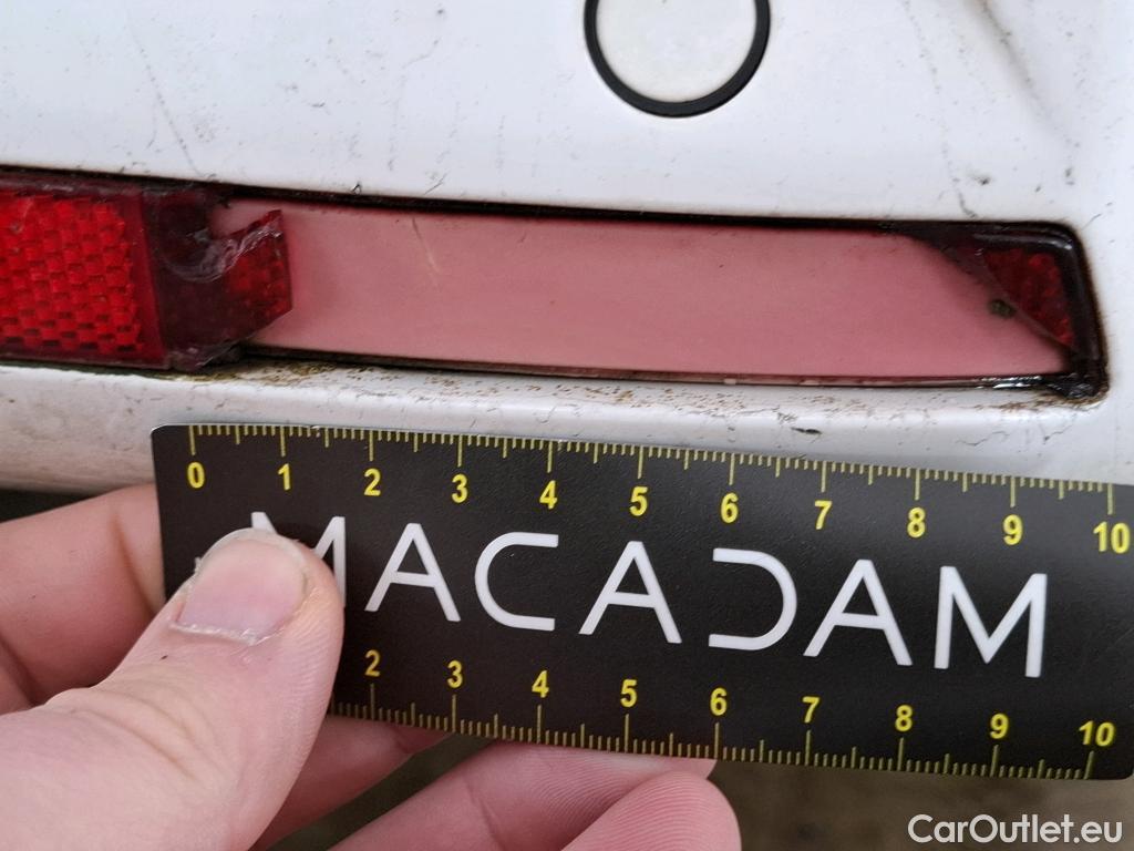  Volkswagen  Transporter VOLKSWAGEN  / 2019 / 4P / Fourgon tôlé 2.0 TDi 150 L1H1 Business Line Plus #16