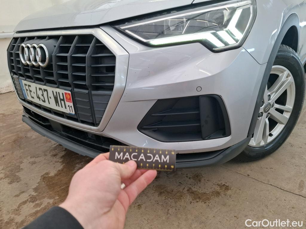  Audi  Q3 AUDI  / 2018 / 5P / SUV 2.0 35 TDI 150 S TRONIC BUSINESS LINE #24