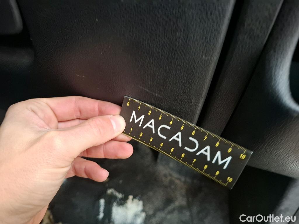  Renault  Master RENAULT  VU 4p Fourgon FG GCf Trac F3300 L1H1 dCi 125 #156