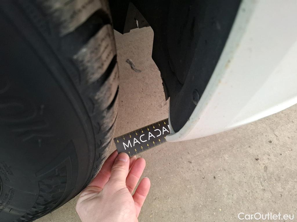  Volkswagen  Caddy VOLKSWAGEN  Van VU 4p Fourgonnette 2.0 TDI 122 4MOTION Business Line Plus #46