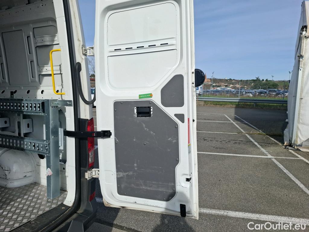  Volkswagen  Crafter VOLKSWAGEN  / 2017 / 4P / Fourgon tôlé 2.0TDI 140 30 L3H3 Business #56