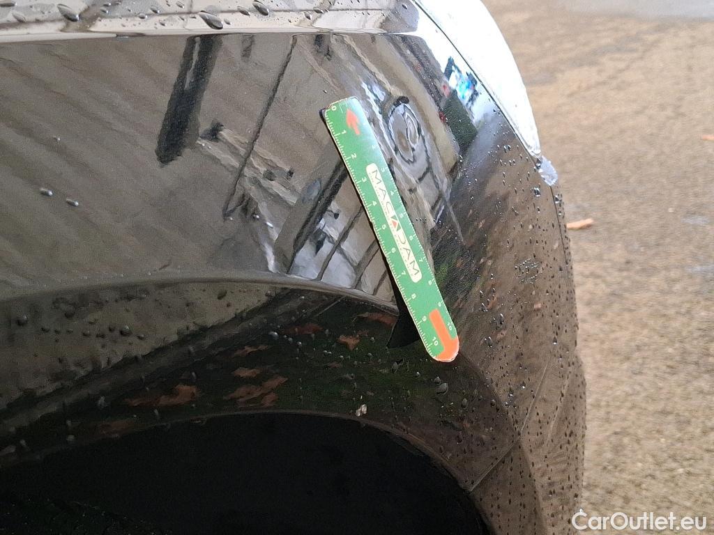  Audi  A4  Avant 30 TDI Business Line 2.0 TDI 135CV BVA7 E6d #12