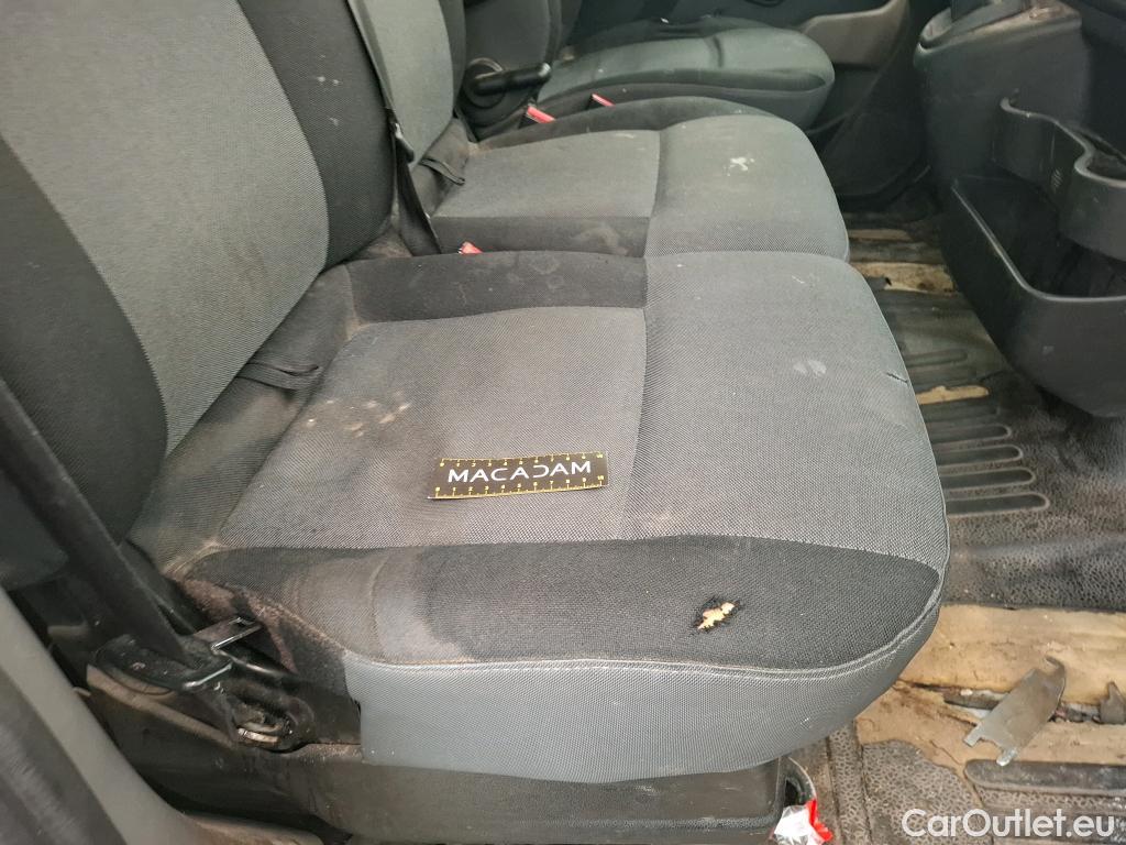  Renault  Master RENAULT  VU 4p Fourgon FG GCf Trac F3300 L1H1 dCi 125 #117