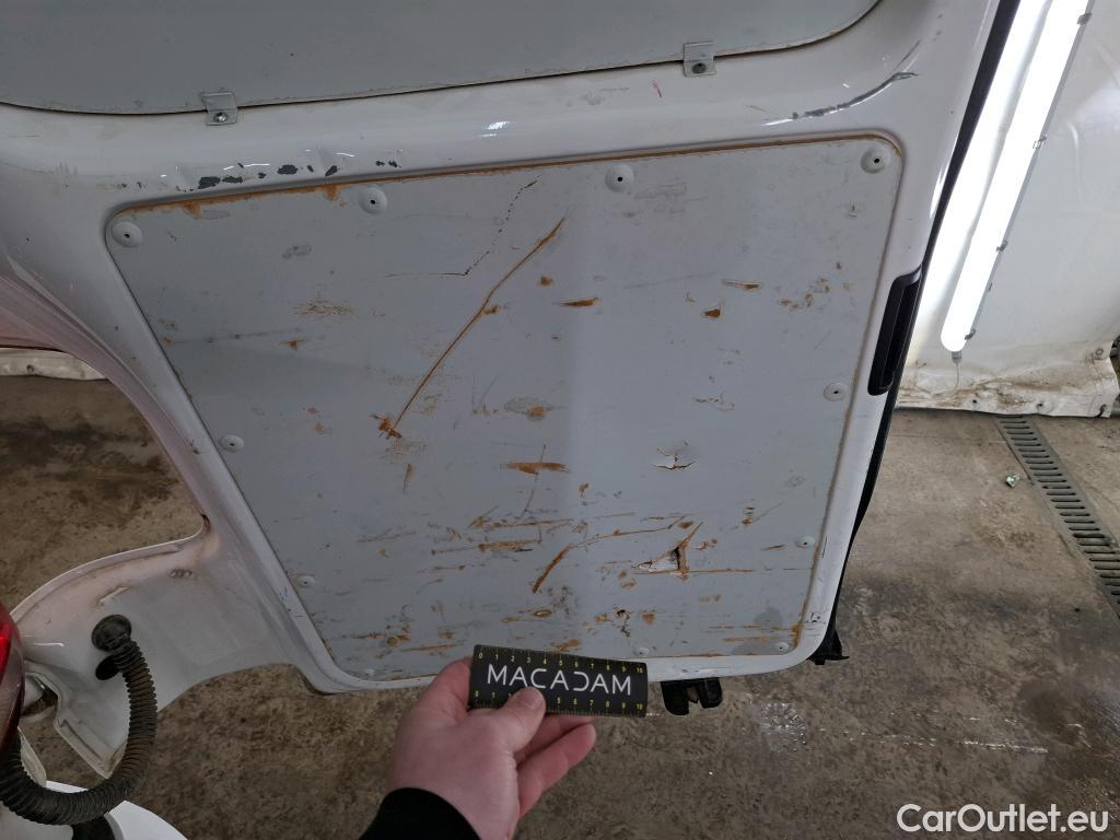  Volkswagen  Transporter VOLKSWAGEN  / 2019 / 4P / Fourgon tôlé 2.0 TDi 150 L1H1 Business Line Plus #12