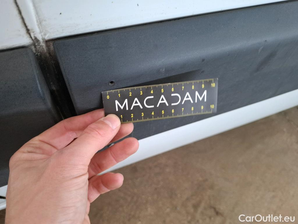  Renault  Master RENAULT  VU 4p Fourgon FG GCf Trac F3300 L1H1 dCi 125 #102