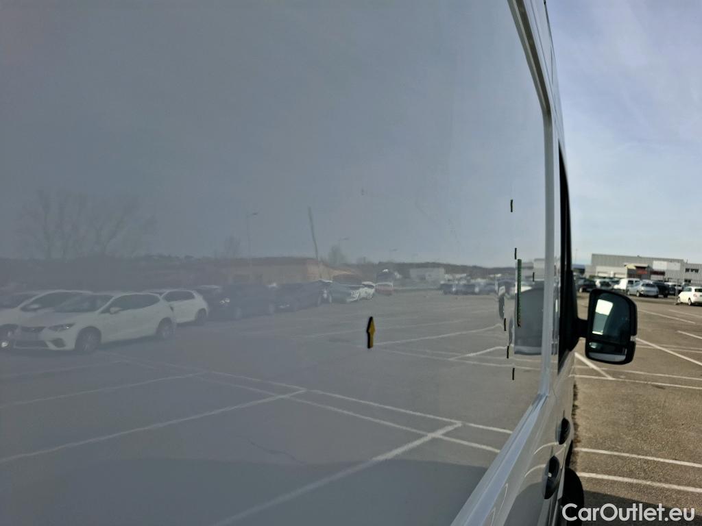  Volkswagen  Crafter VOLKSWAGEN  / 2017 / 4P / Fourgon tôlé 2.0TDI 140 30 L3H3 Business #22