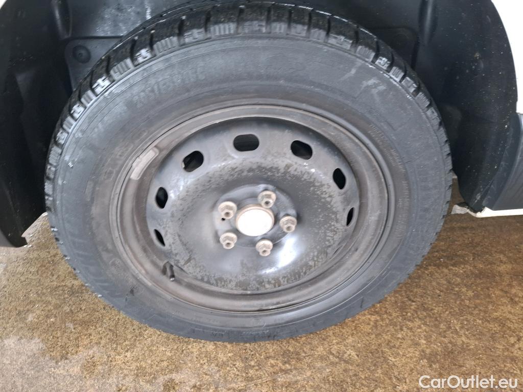  Renault  Trafic  Fourgon L2H1 1300 Confort 1.6 dCi #29