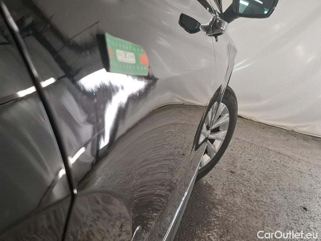  Volkswagen  Tiguan VOLKSWAGEN  / 2020 / 5P / SUV 2.0 TDI 150 DSG7 Life Business  / TRANSFO VP VF #12